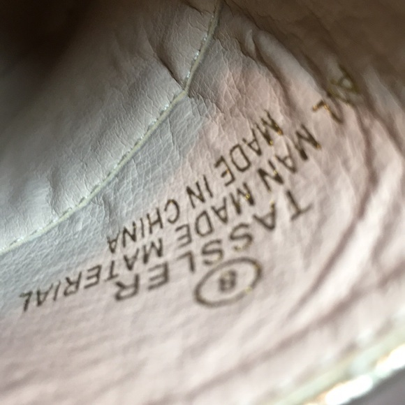 💚 Catherine Malandrino Gold Slip On Loafers Sz 8 - Picture 4 of 8